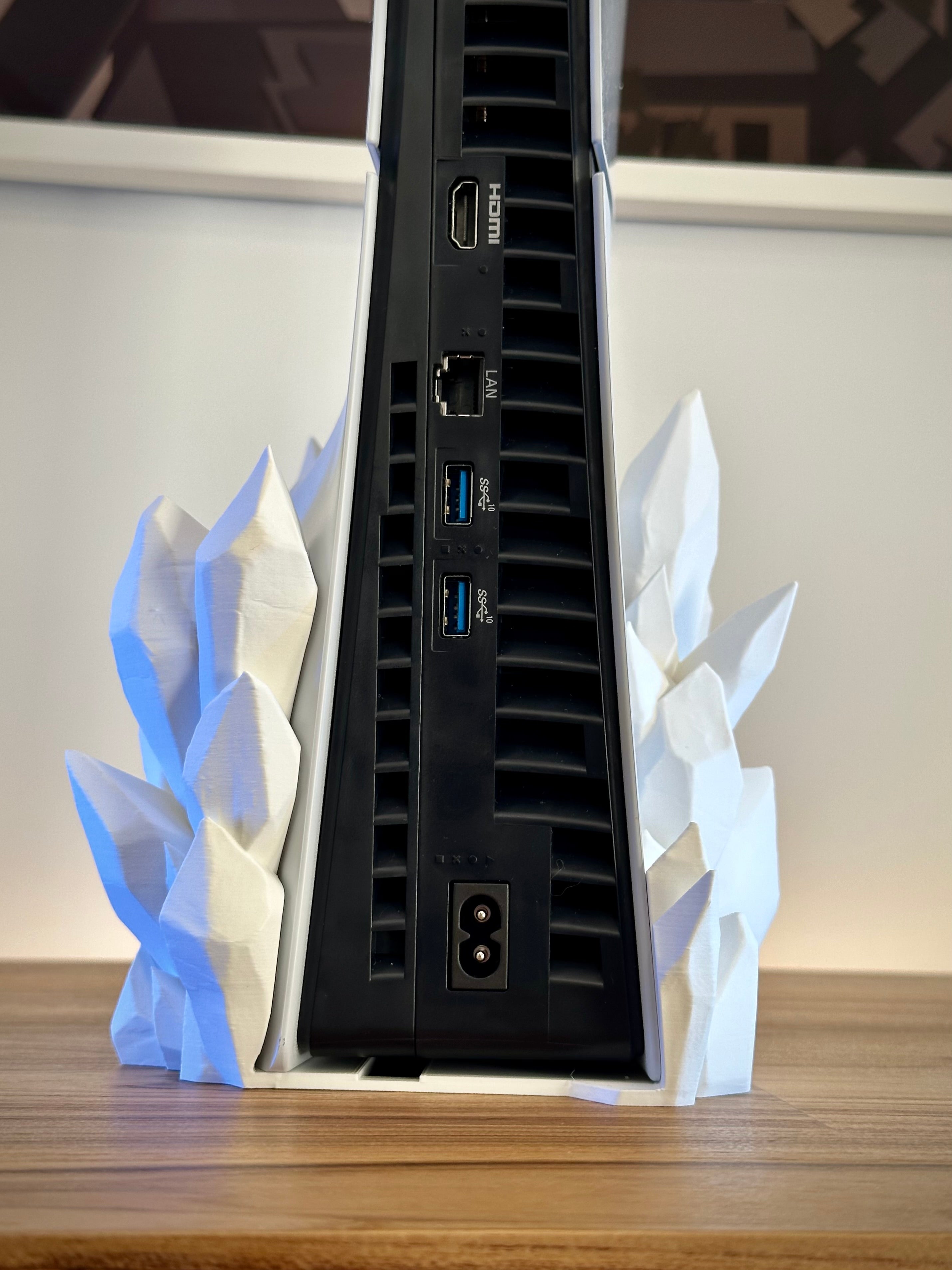 Playstation Stand Crystal